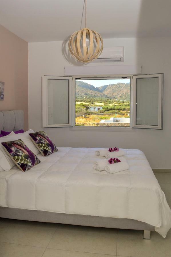 Meltemi Beach Apartments Милатос Екстериор снимка