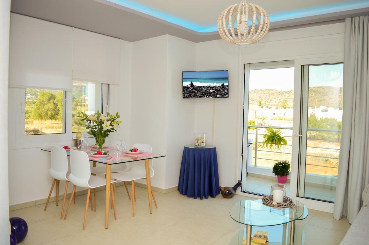 Meltemi Beach Apartments Милатос Екстериор снимка